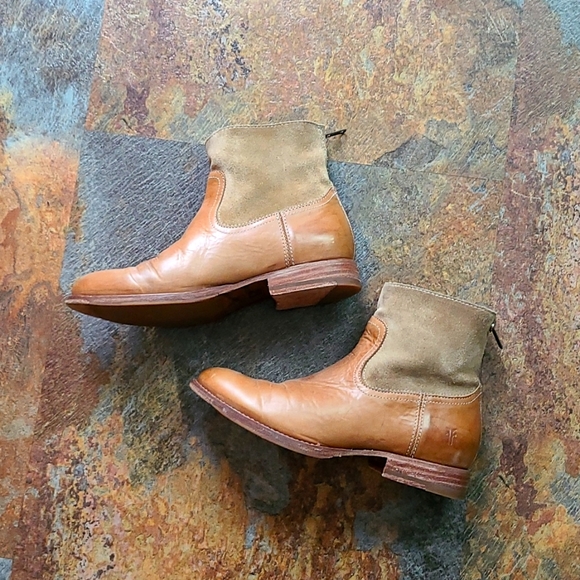 frye jamie zip bootie